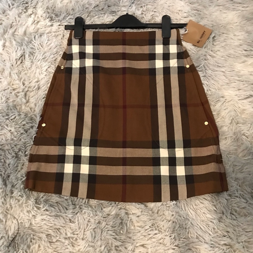 ✨ New Authentic Burberry Wool Check Skirt – Dark Birch Brown | Women’s Size 0 ✨
